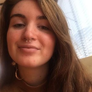 Meet your Posher, Kaitlyn